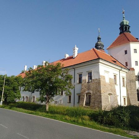 Gemuetliche Unterkunft Bei Prag Smecno Экстерьер фото